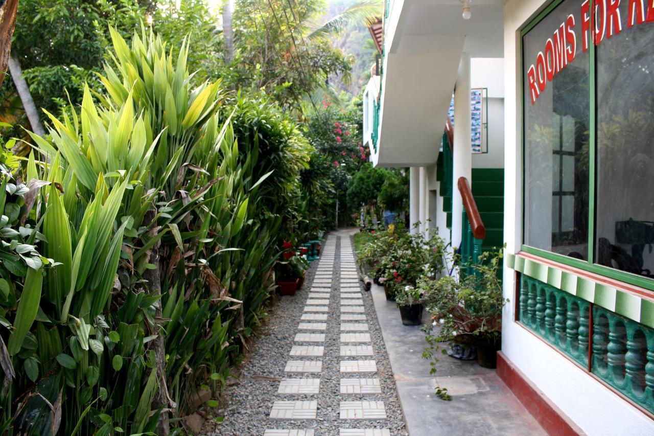 Happy Coconut Hotel Unawatuna Exterior foto